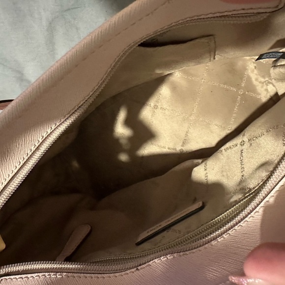 Michael Kors $125 obo - Picture 2 of 2